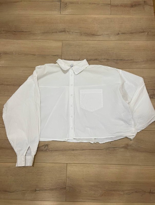 Loro Piana shoes, suit, jeans, various tops and skirts 6