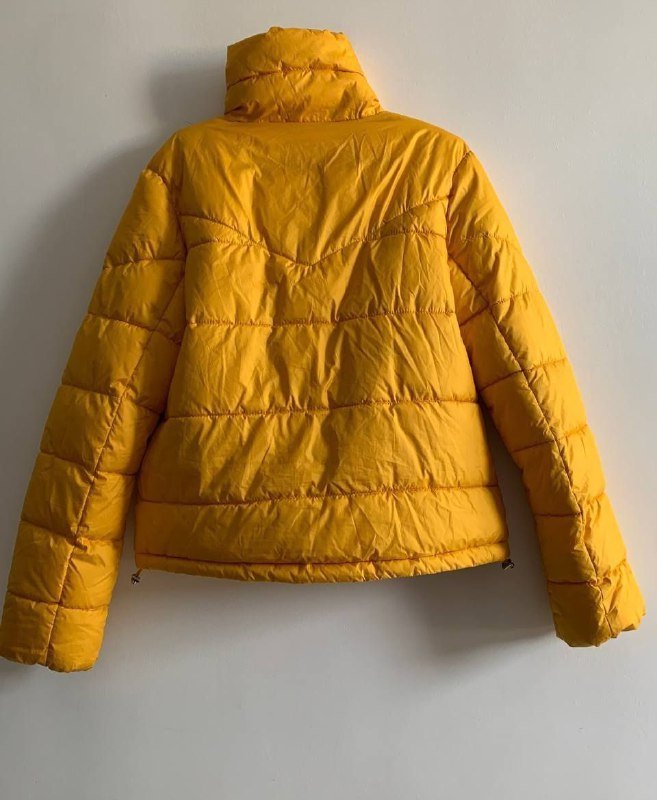 Стильная желтая куртка размер S M L 3