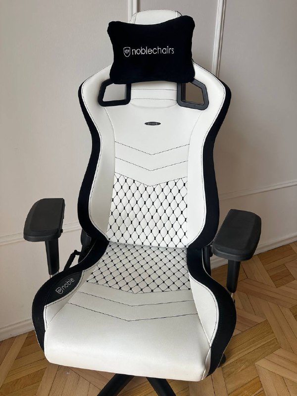 Кресло игровое Noblechairs Epic PU-WHT-001 4