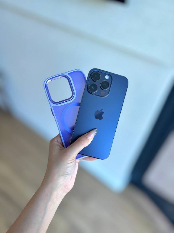 iPhone 14 Pro, iPad Air, AirPods Pro 2 2