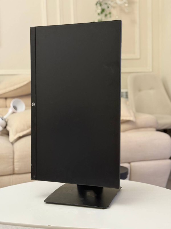 HP X24ih, Xiaomi Mi Desktop Monitor 1C 2