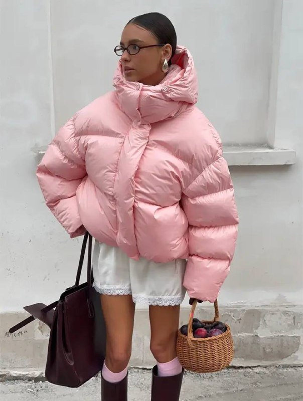 Нежно розовый пуховик размер M 5