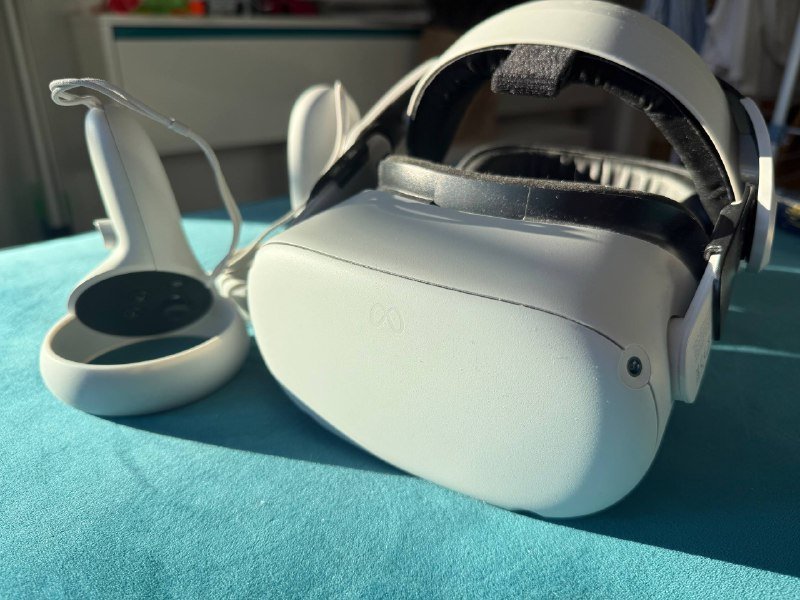 Meta Quest 2 VR headset