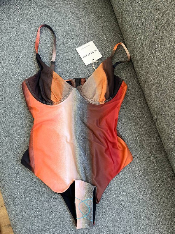 купальник We are we wear, Джинсовые шорты Wrangler 3