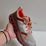 Кроссовки On Cloud 7