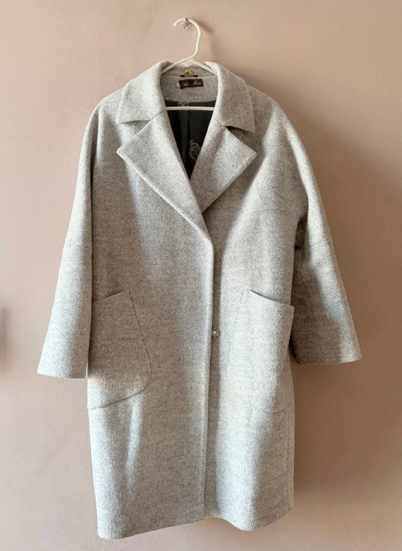 шерстяное пальто овэрсайз, пальто длинное XS, куртка Levi’s S, куртка эко кожи pull&bear овэрсайз, жилетка с искусственным мехом