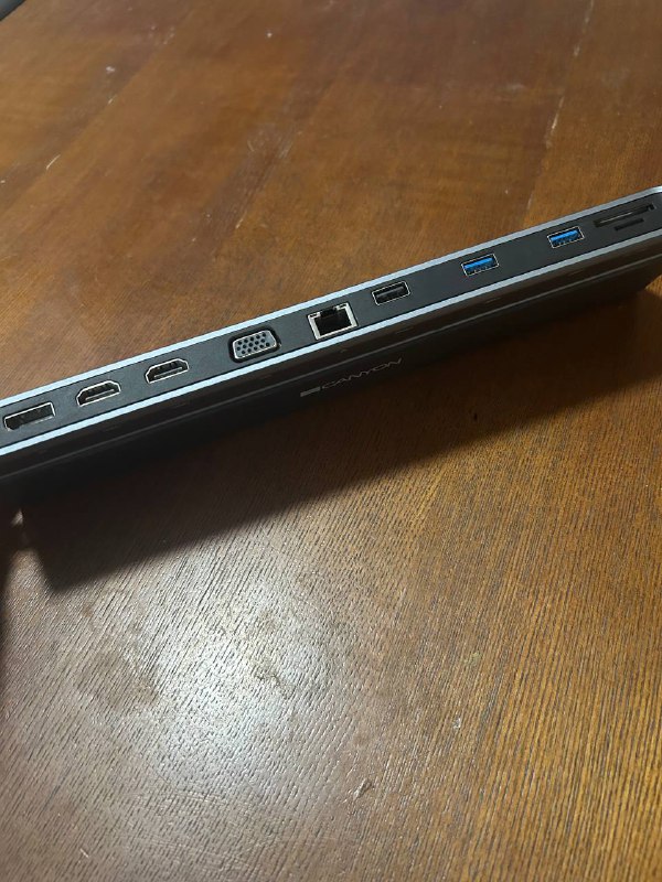 type c хаб Canyon, наушники JBL, клавиатура Logitech, роутер Huawei 2