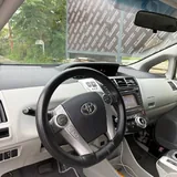 Toyota Prius V, 2012, 1.8 Hybrid 9