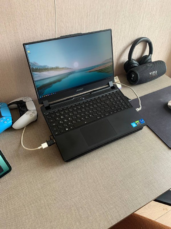 Ноутбук Aorus 15XE4