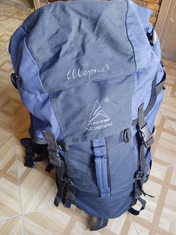 Котелки титановые, рюкзаки, спальный мешок, коврик, солнечная батарея 10