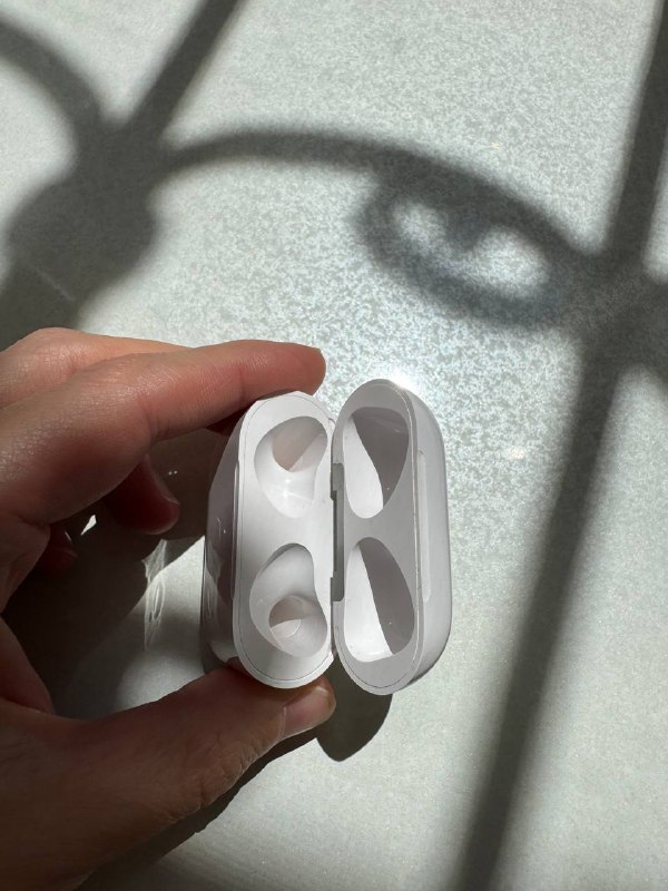Кейс для AirPods 3 с беспроводной зарядкой MagSafe 2