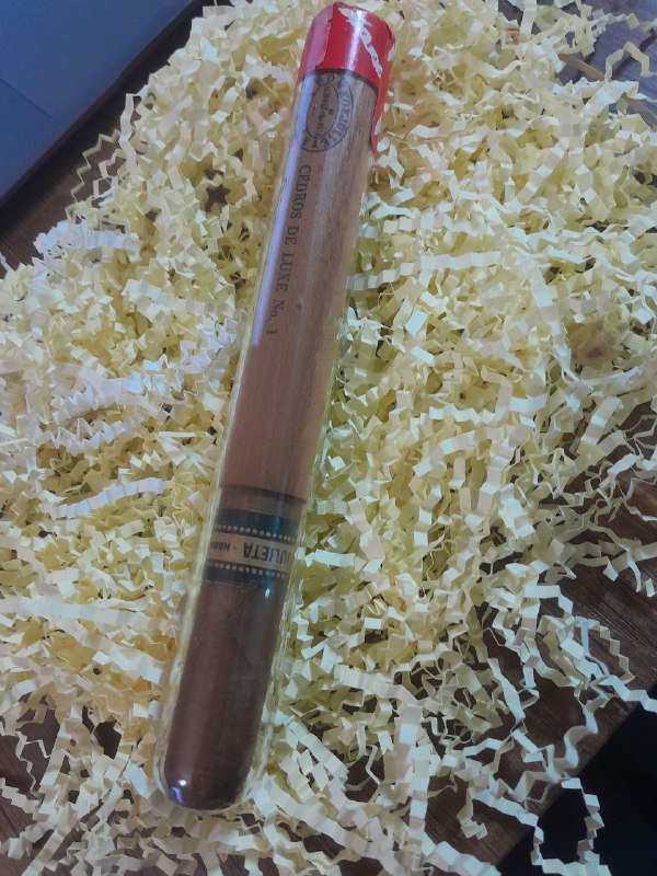 Сигара Romeo y Julieta Cedros de luxe no1