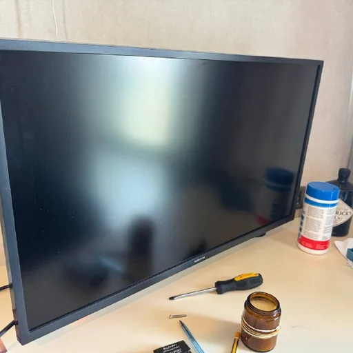 Samsung 32″ 4K монитор
