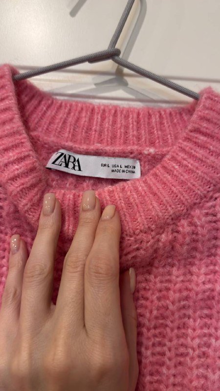 Свитер, джинсы, тренч, платье, спортивная кофта, куртка косуха 8