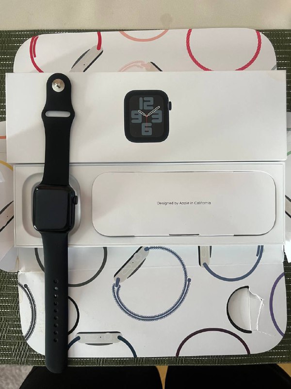 Apple Watch SE 40 2 gen.