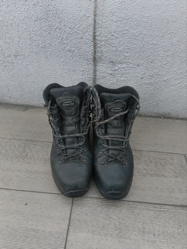 Ботинки горные фирмы Замберлан размер 38-38.5