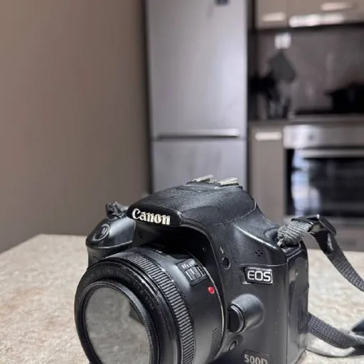 Canon 500D, объектив 50mm, аккумуляторы, зарядное, сумка