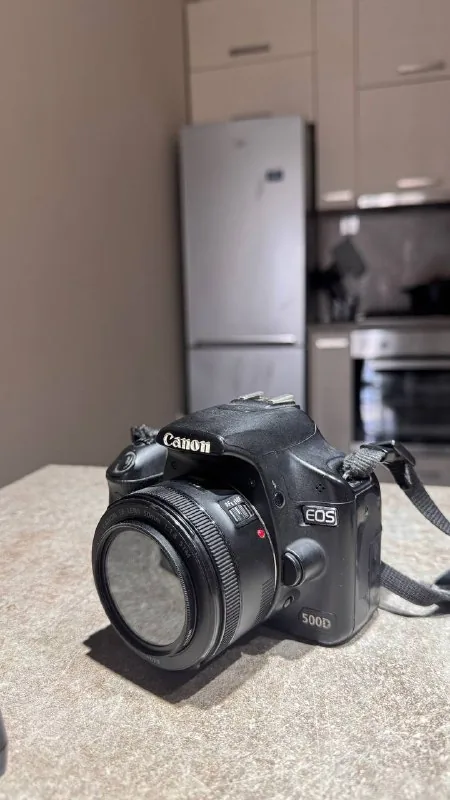 Canon 500D, объектив 50mm, аккумуляторы, зарядное, сумка 1