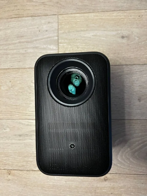 Xiaomi Smart Projector L1 Pro 1