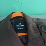 Коричневая куртка Pull&Bear 3