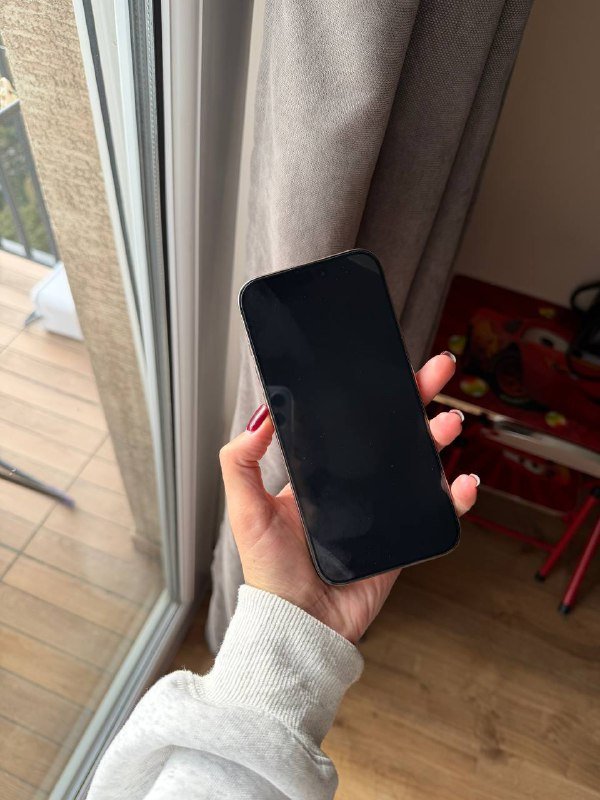 iPhone 16 Pro Max 512 ГБ Desert Titanium 3