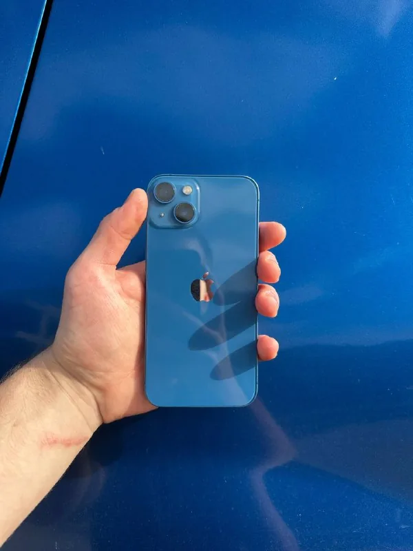 iPhone 13 128 GB в отличном состоянии 1