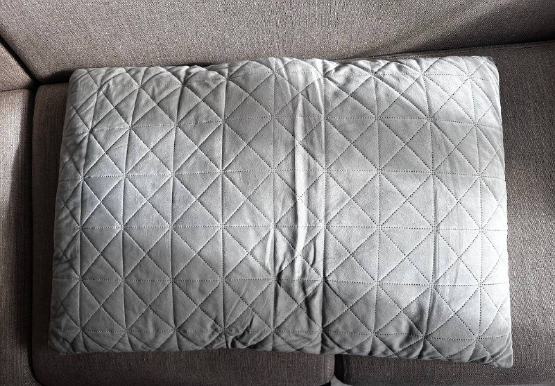 Полушка JYSK Engblomme 60x90