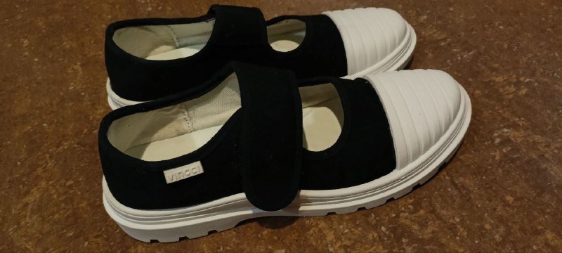 Туфли парусиновые Vincci, Очки +2,5 Zeiss, Книга Сергей Давыдов, Сумка Proff для ноутбука 3