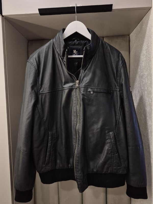 Vans кеды, diesel кеды, джинсы replay, кожаные куртки diesel, barney's, Otto Kern 8