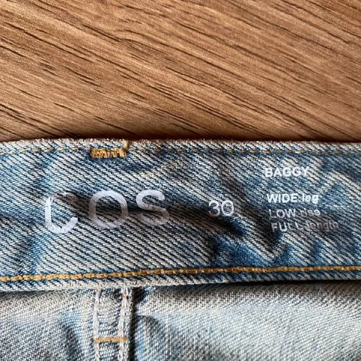 Джинсы COS, джинсы ZARA