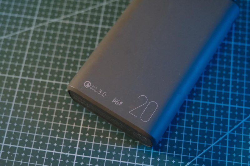 Портативное зарядное устройство павербанк 20000 mAh