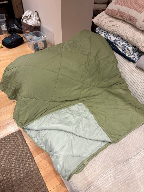 Пледы, подушки, простыня, пододеяльник, одеяло JYSK 3