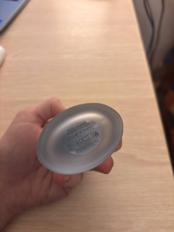 Духи L'Ombre des Merveilles, Clinique Happy For Men, Dolce & Gabbana Light Blue 6