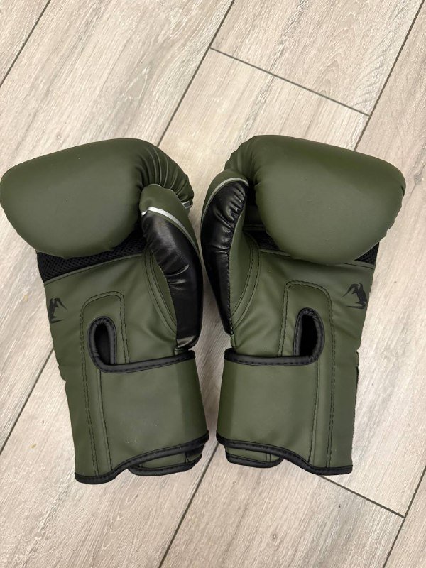 Перчатки боксерские 16oz, бинты длинные 3