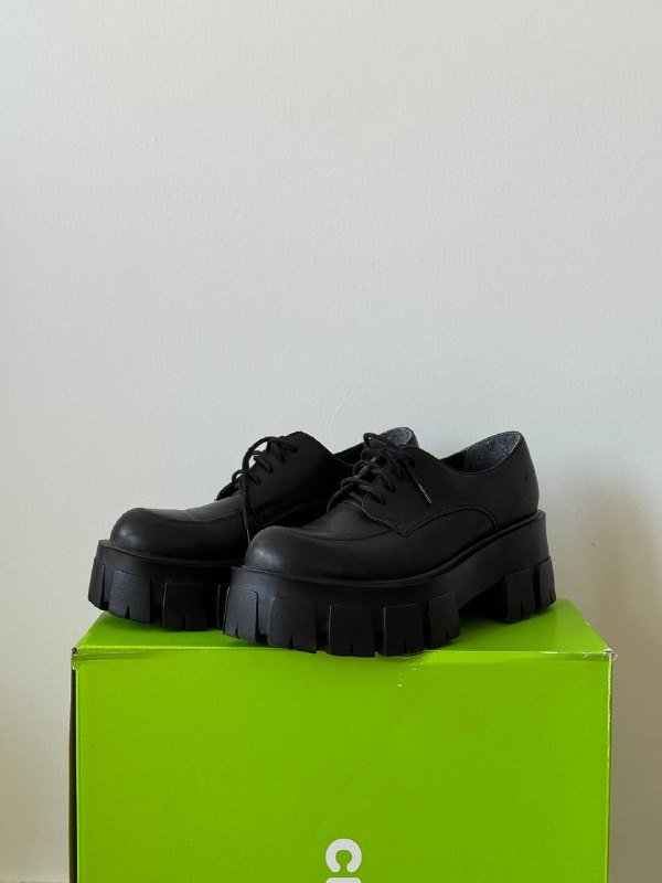 Ботинки из натуральной кожи 37 размер 2