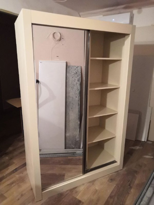 Шкаф-купе с зеркалом 3