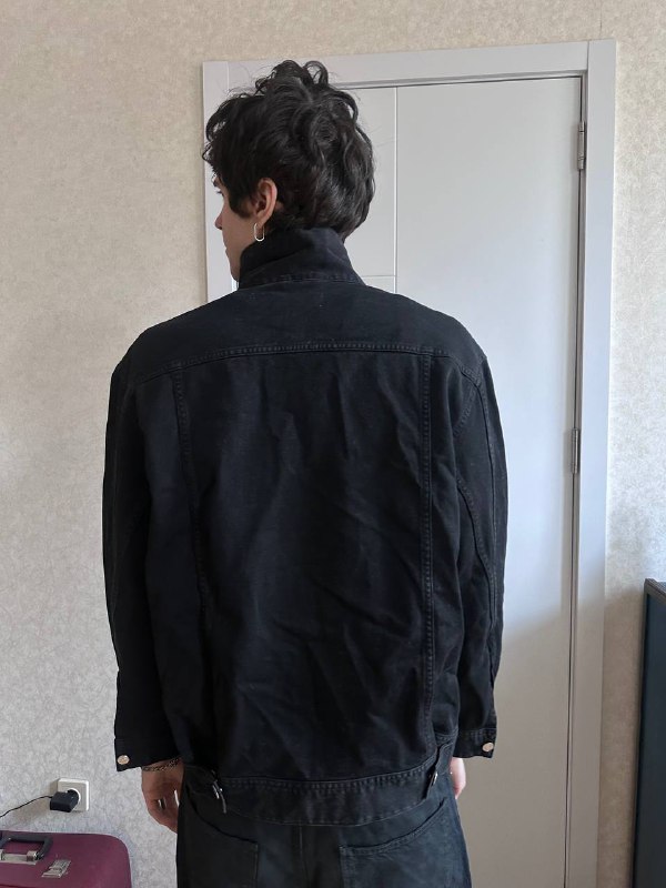 Худи Uniqlo черный, серый, джинсы Weekday/H&M, куртка джинсовая Weekday 8