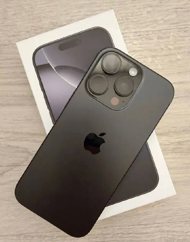 iPhone 16 Pro 1