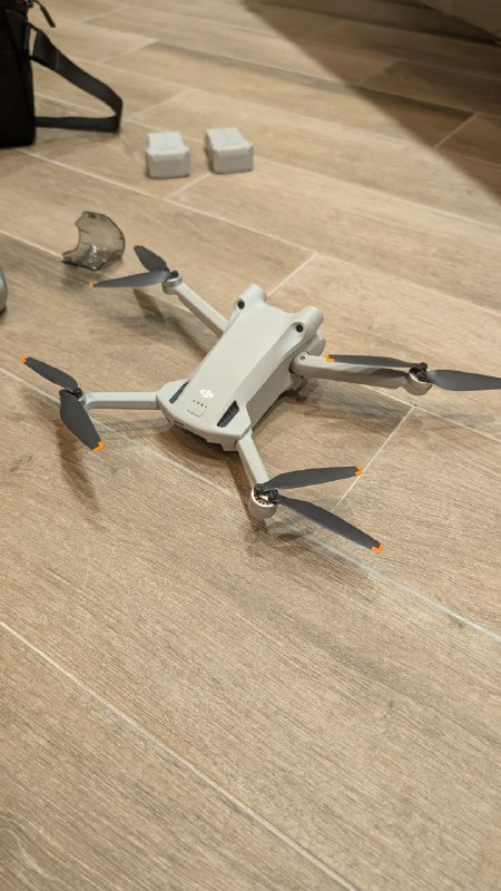 Дрон DJI Mini 3 Pro, пульт, аккумулятор, зарядная станция, сумка, ND фильтры 4