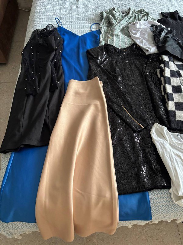 Женская одежда размер S, сумки