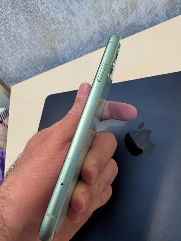 iPhone 11 64GB зелёный 5