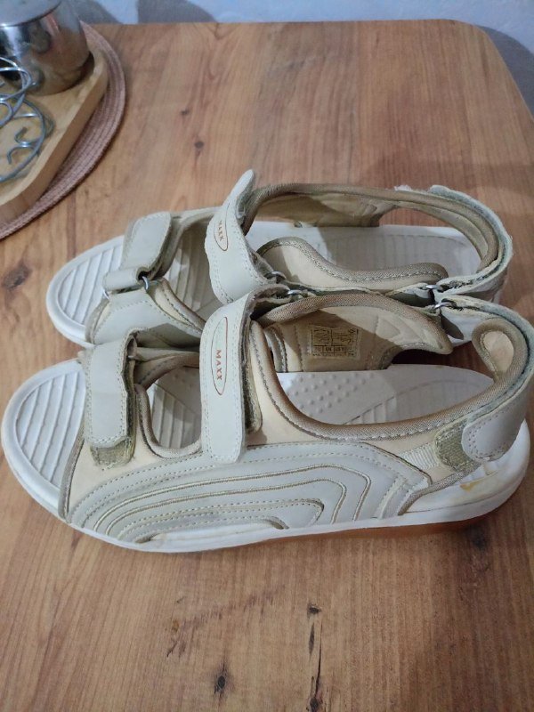 Сандалии, бежевые, черные