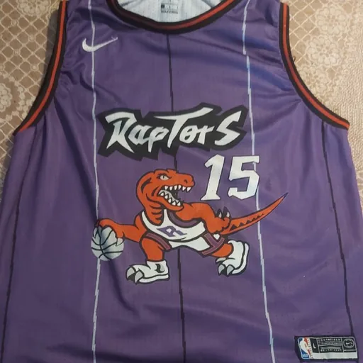 Nike NBA Jersey, Рюкзак Eastpak, Stone Island Jacket