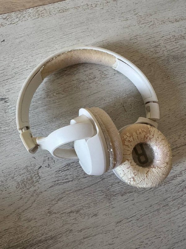 Powerbank, JBL T450BT, Apple AirPods 2, ремешок Apple Watch SE 2 1