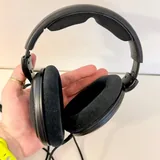 Sennheiser HD 550, Beyerdynamic DT 270 Pro 2