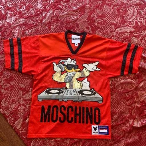 Футболка Moschino
