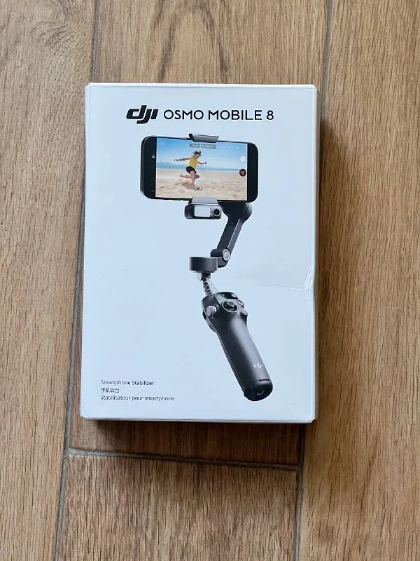 DJI Osmo Mobile 8