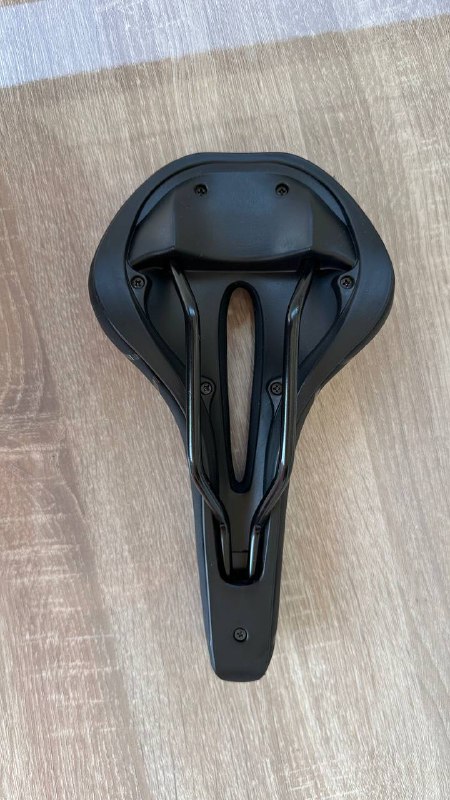 грипсы, очки, седло новое, насос маленький 3