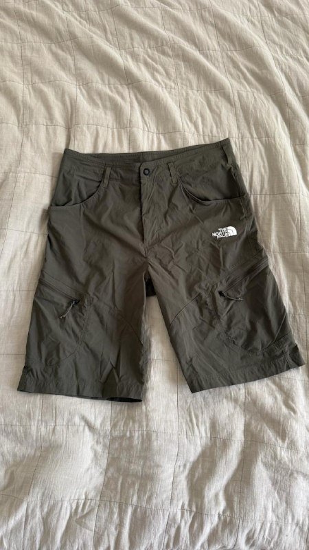 Мужская одежда и кепки The North Face, Uniqlo, Decathlon