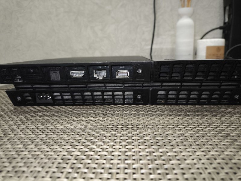 PlayStation 4 500GB прошитая 5